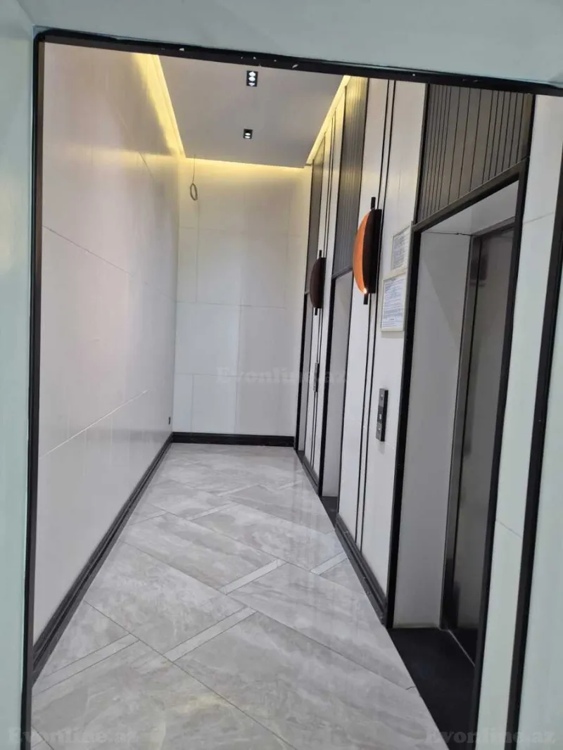 Satılır 2 otaqlı Mənzil Yeni tikili 97.4 m² Koroğlu m. - şəkil 12