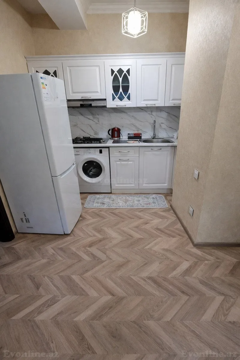 Satılır 2 otaqlı Mənzil Yeni tikili 50 m² Gənclik m. - şəkil 4