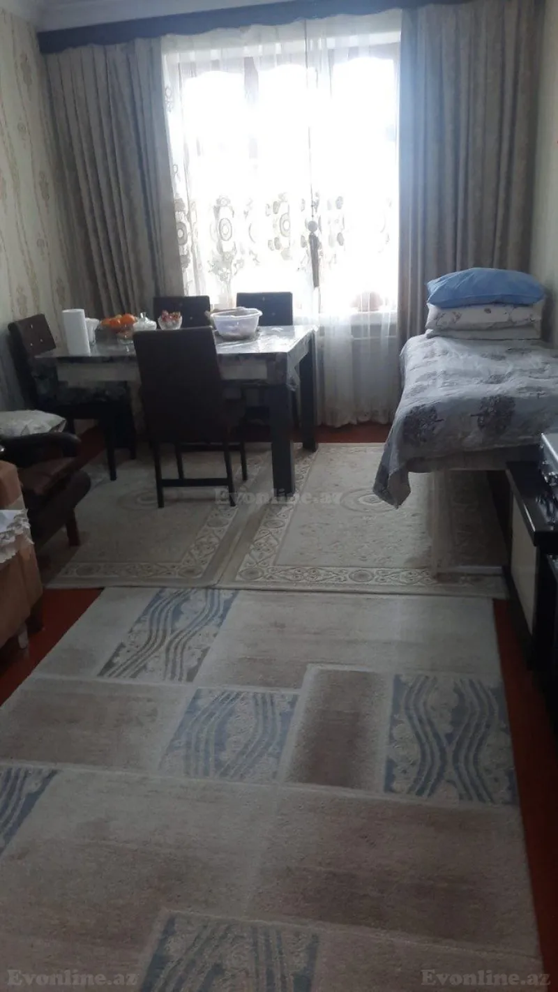 Bakı, Suraxanı r., Hövsanda 2 otaqlı mənzil satılır