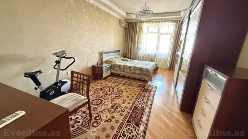 Kirayə verilir 4 otaqlı Mənzil Yeni tikili 200 m² Nizami m. - şəkil 9