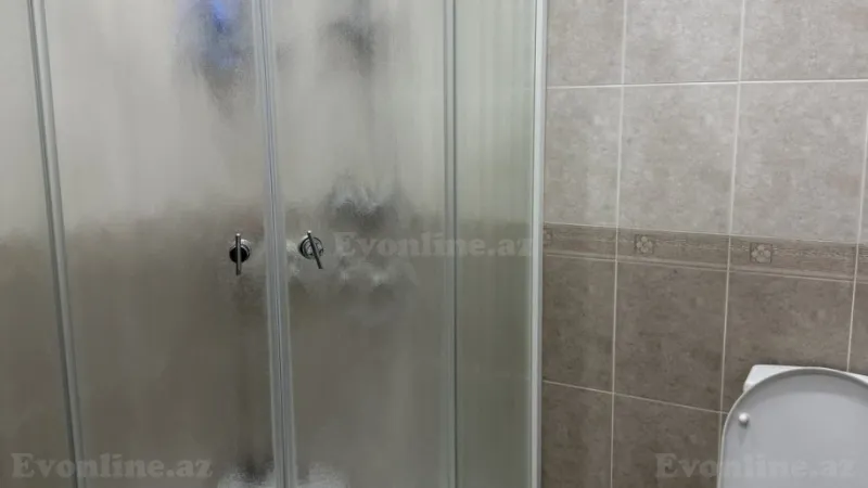 Kirayə verilir 4 otaqlı Mənzil Yeni tikili 200 m² Nizami m. - şəkil 16