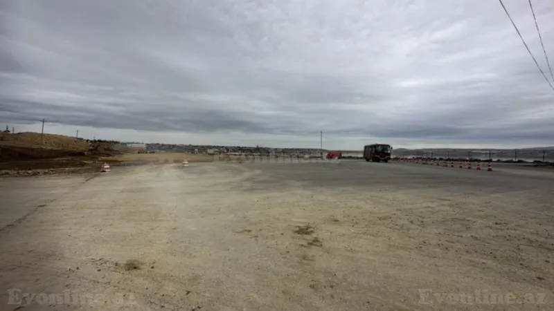 Satılır Torpaq 10000 sot Novxanı