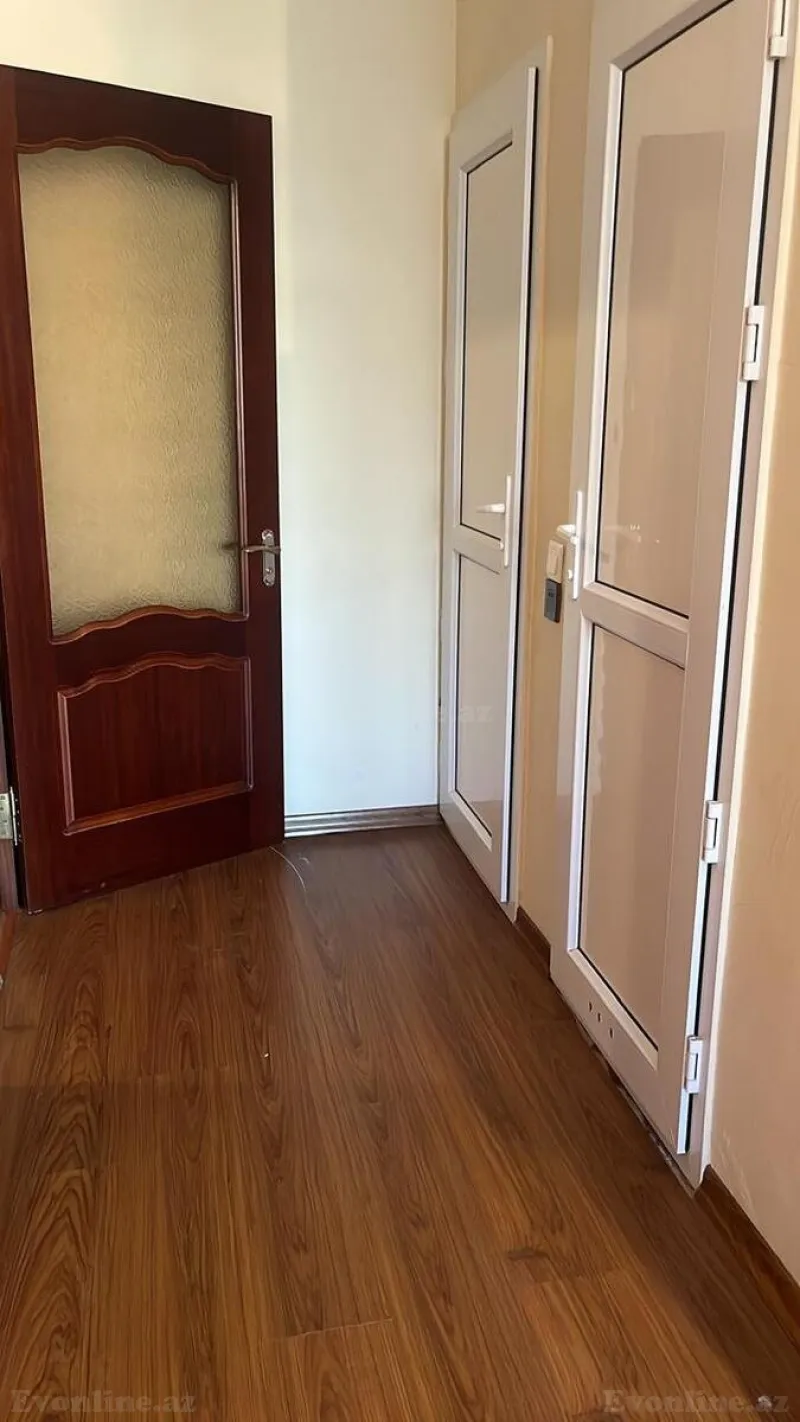 Kirayə verilir 3 otaqlı Mənzil Köhnə tikili 75 m² Həzi Aslanov - şəkil 9