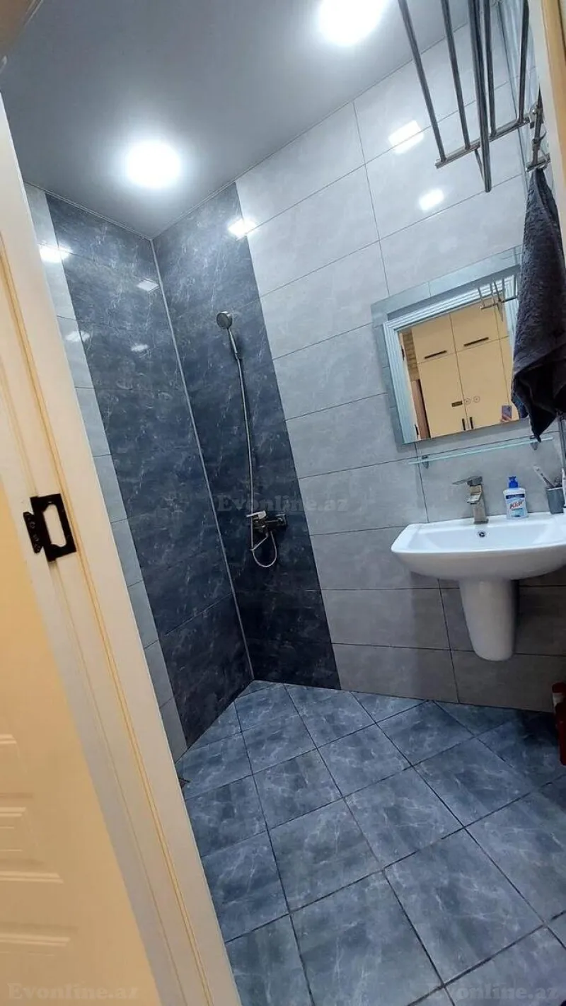 Kirayə verilir 3 otaqlı Mənzil Yeni tikili 100 m² Memar Əcəmi m. - şəkil 8