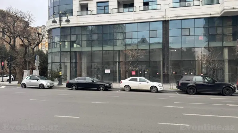 Satılır Obyekt 130 m² Nəsimi r.