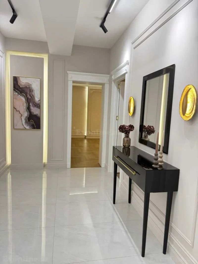 Satılır 3 otaqlı Mənzil Yeni tikili 110 m² Nəsimi r. - şəkil 2
