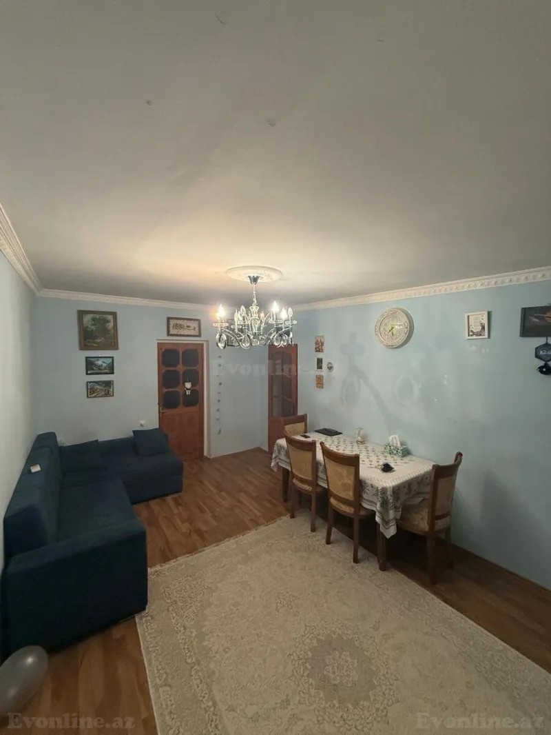 Satılır 3 otaqlı Mənzil Köhnə tikili 63 m² İnşaatçılar m. - şəkil 2