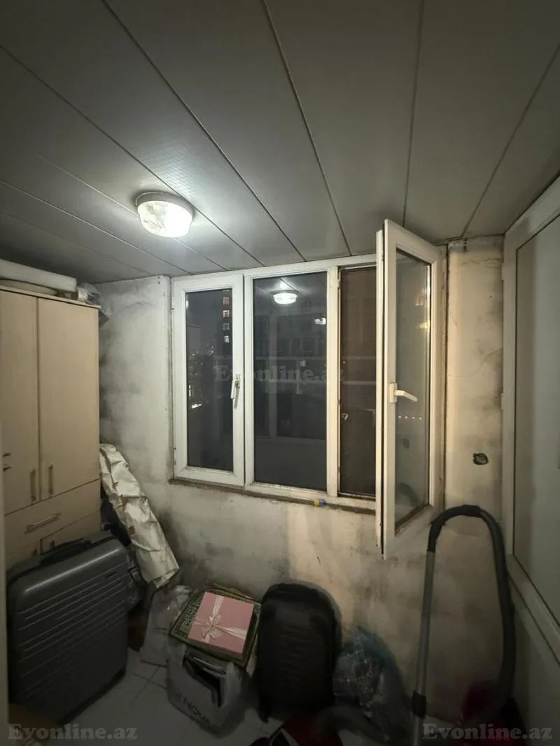 Satılır 3 otaqlı Mənzil Köhnə tikili 63 m² İnşaatçılar m. - şəkil 12