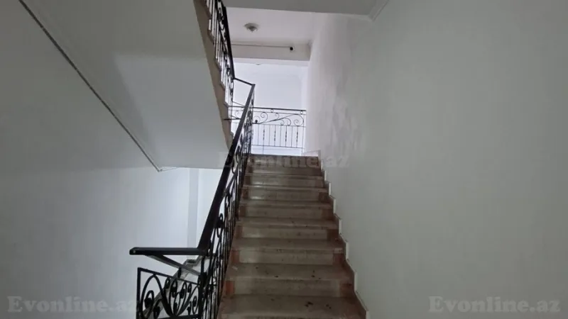 Satılır 2 otaqlı Mənzil Yeni tikili 115 m² 28 May m. - şəkil 4