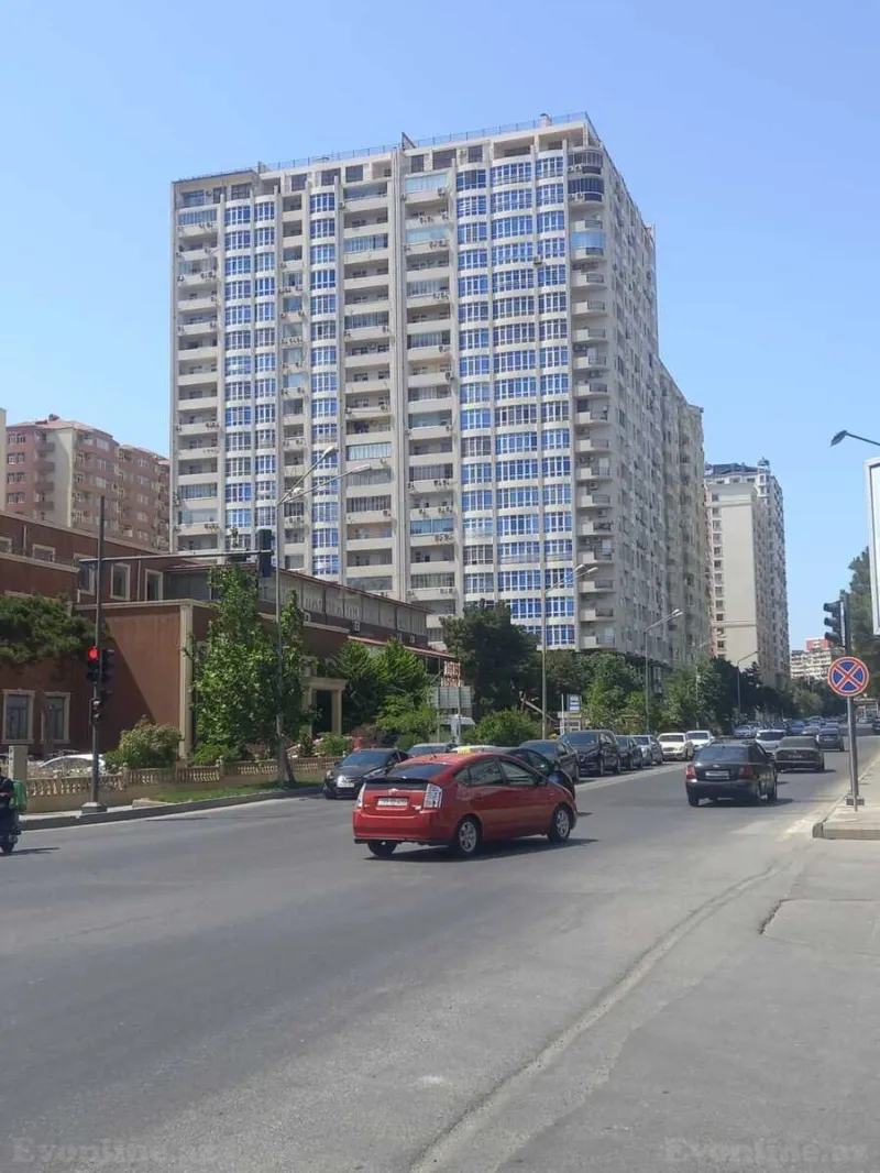 Satılır 2 otaqlı Mənzil Yeni tikili 70 m² Xətai m.