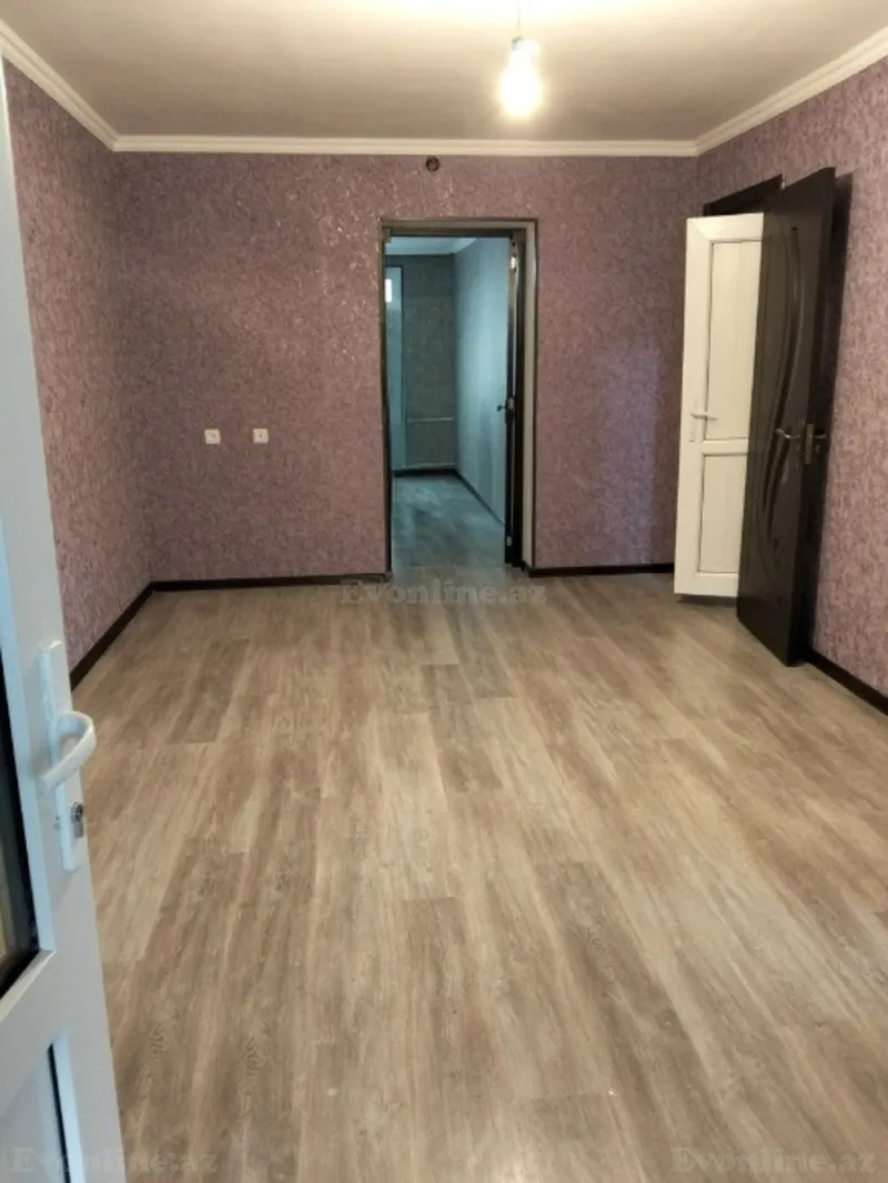 Satılır 3 otaqlı Mənzil Köhnə tikili 70 m² Elmlər Akademiyası m. - şəkil 2