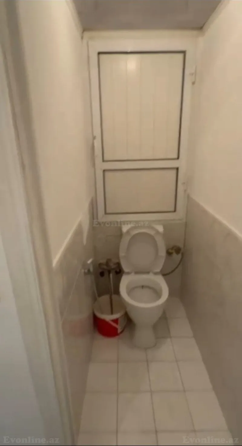 Kirayə verilir 2 otaqlı Mənzil Köhnə tikili 1 m² Memar Əcəmi m. - şəkil 7