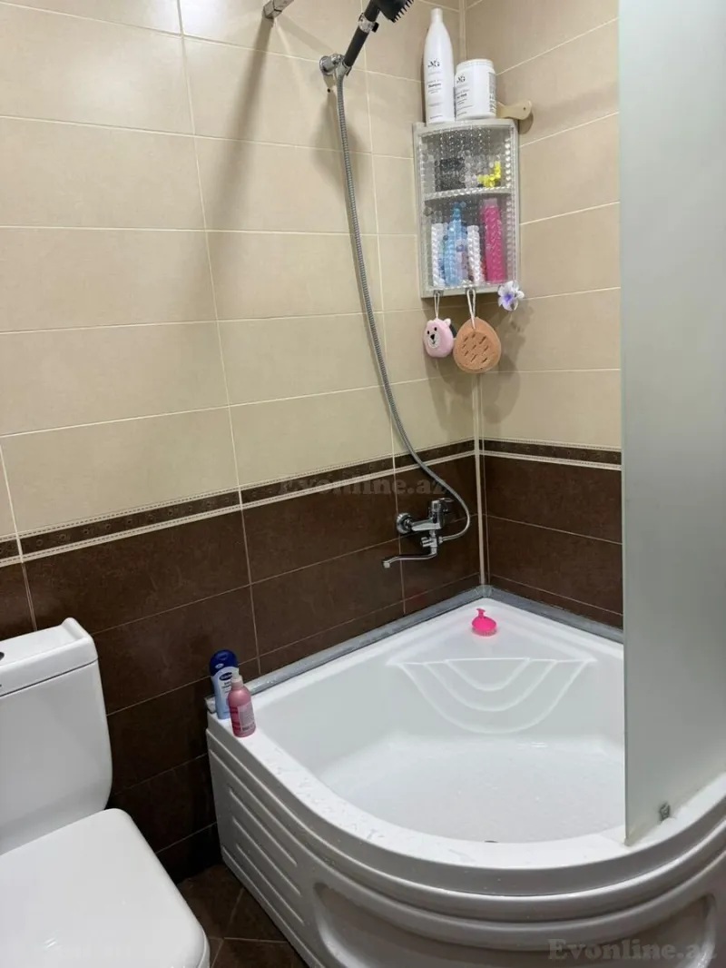 Satılır 1 otaqlı Mənzil Yeni tikili 65 m² Nəsimi r. - şəkil 10