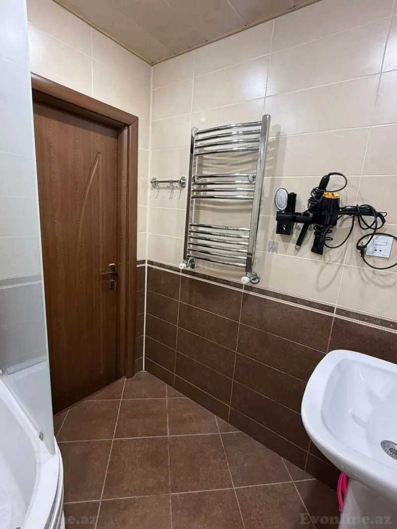 Satılır 1 otaqlı Mənzil Yeni tikili 65 m² Nəsimi r. - şəkil 11