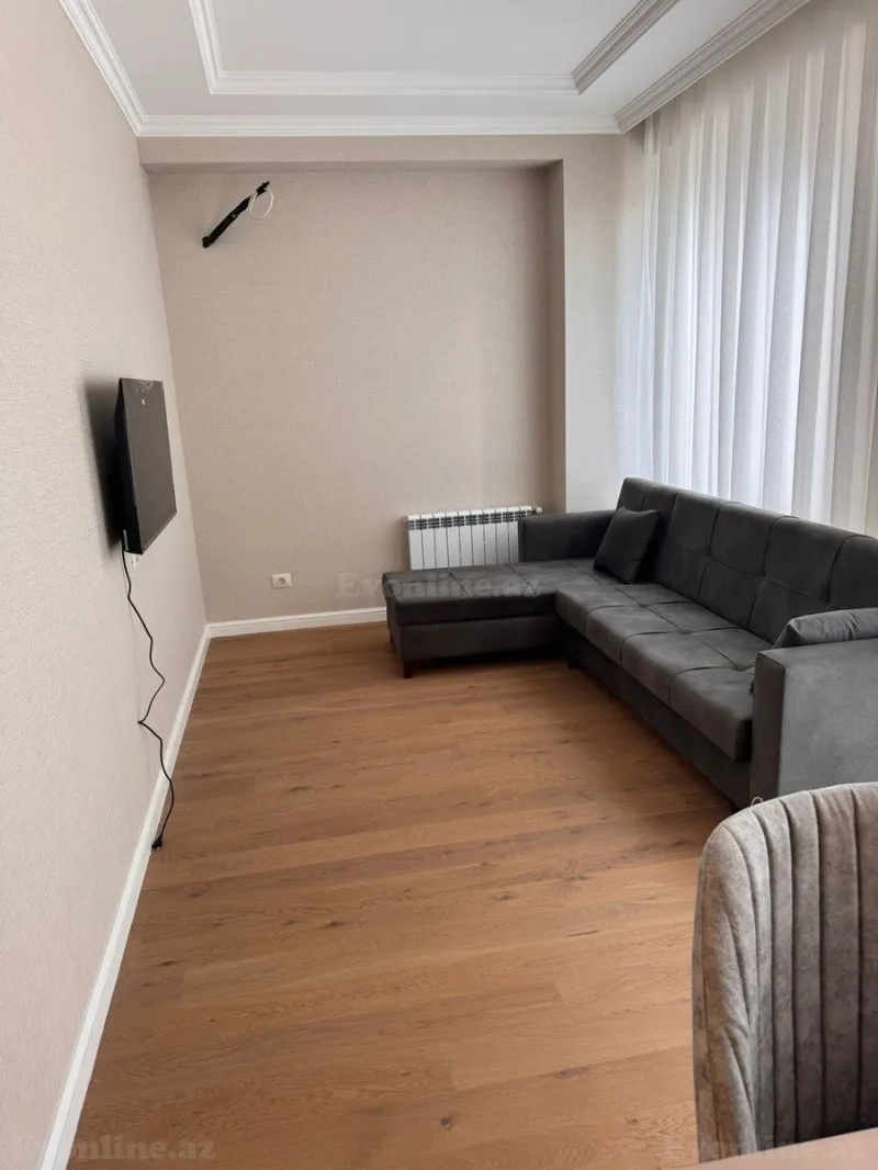 Kirayə verilir 2 otaqlı Mənzil Yeni tikili 70 m² Memar Əcəmi m.