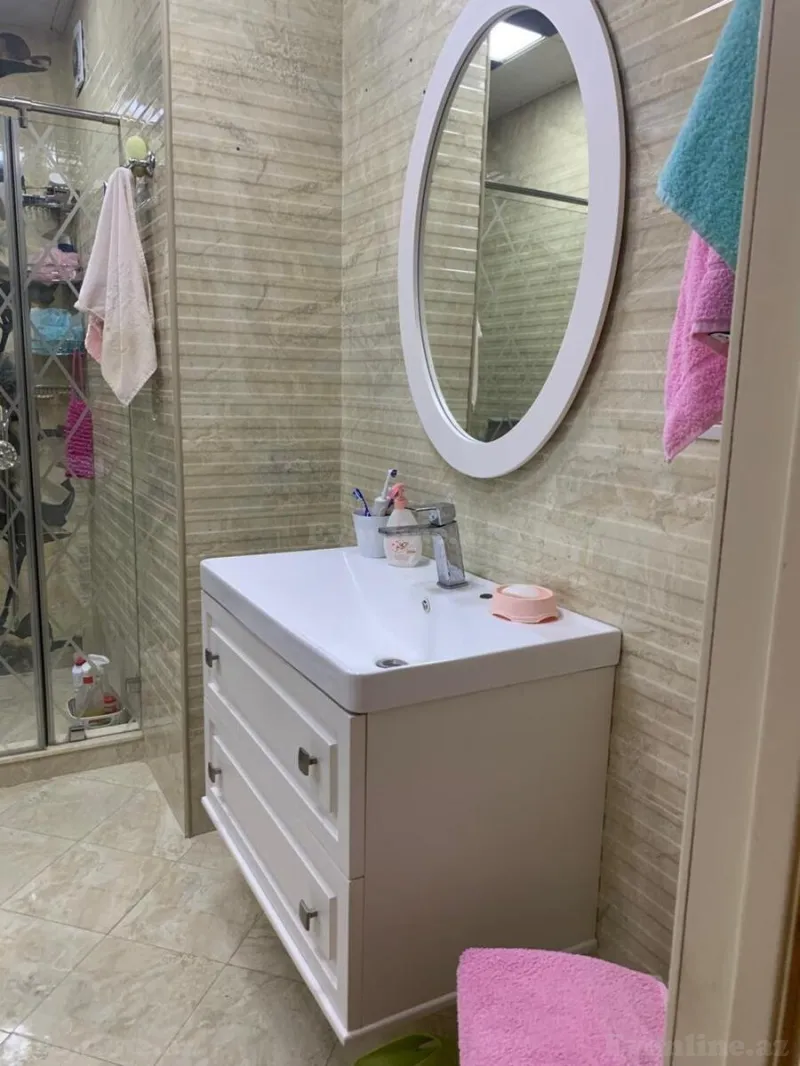 Satılır 2 otaqlı Mənzil Yeni tikili 113 m² Neftçilər m. - şəkil 15