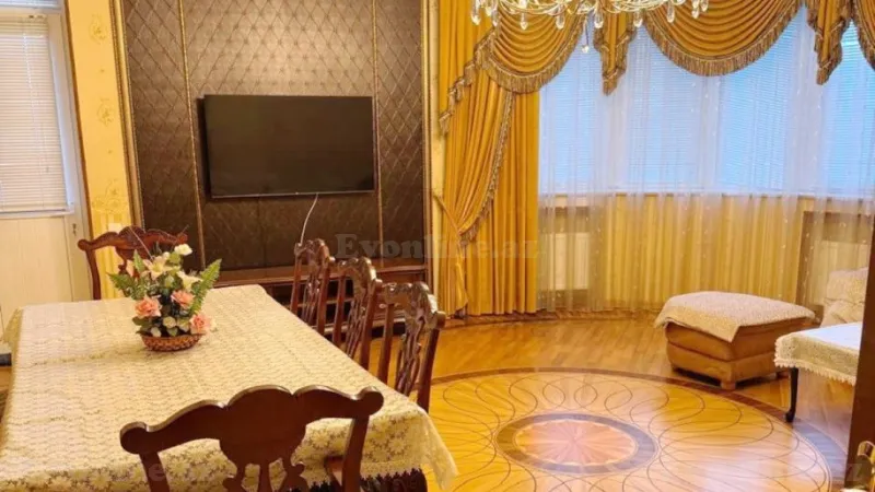 Kirayə verilir 3 otaqlı Mənzil Yeni tikili 140 m² Nərimanov r. - şəkil 2