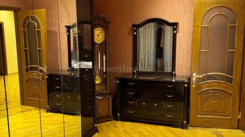 Kirayə verilir 3 otaqlı Mənzil Yeni tikili 140 m² Nərimanov r. - şəkil 7