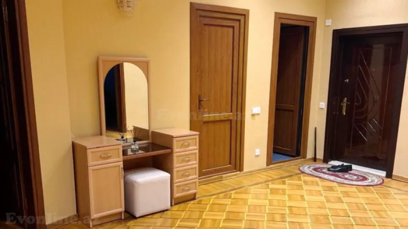 Kirayə verilir 3 otaqlı Mənzil Yeni tikili 140 m² Nərimanov r. - şəkil 13