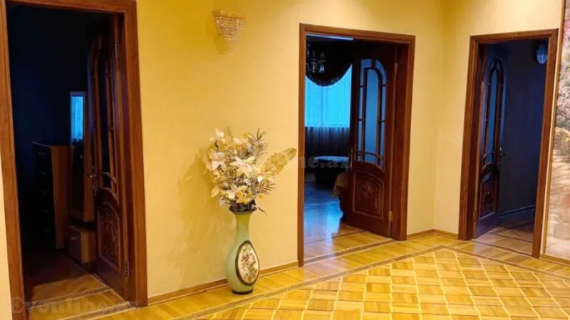 Kirayə verilir 3 otaqlı Mənzil Yeni tikili 140 m² Nərimanov r. - şəkil 14