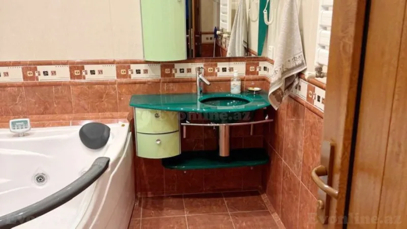 Kirayə verilir 3 otaqlı Mənzil Yeni tikili 140 m² Nərimanov r. - şəkil 21