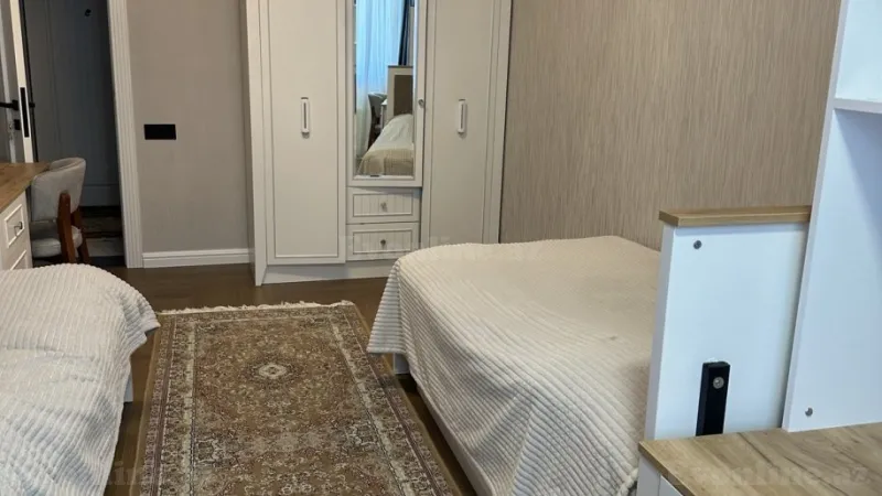 Satılır 4 otaqlı Mənzil Köhnə tikili 100 m² 8-ci kilometr - şəkil 2