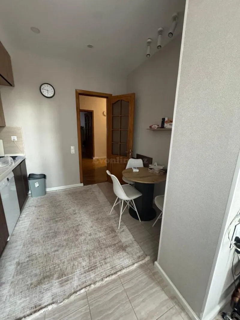 Satılır 3 otaqlı Mənzil Köhnə tikili 90 m² 28 May m. - şəkil 10