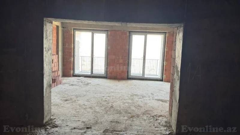 Satılır 2 otaqlı Mənzil Yeni tikili 71.5 m² Koroğlu m. - şəkil 4