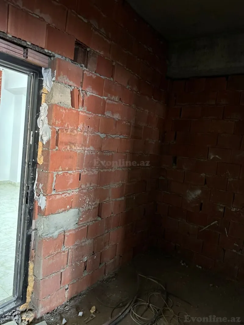 Satılır 3 otaqlı Mənzil Yeni tikili 109 m² 28 May m. - şəkil 4