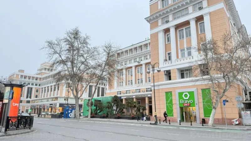 Satılır 3 otaqlı Mənzil Köhnə tikili 100 m² Sahil m.