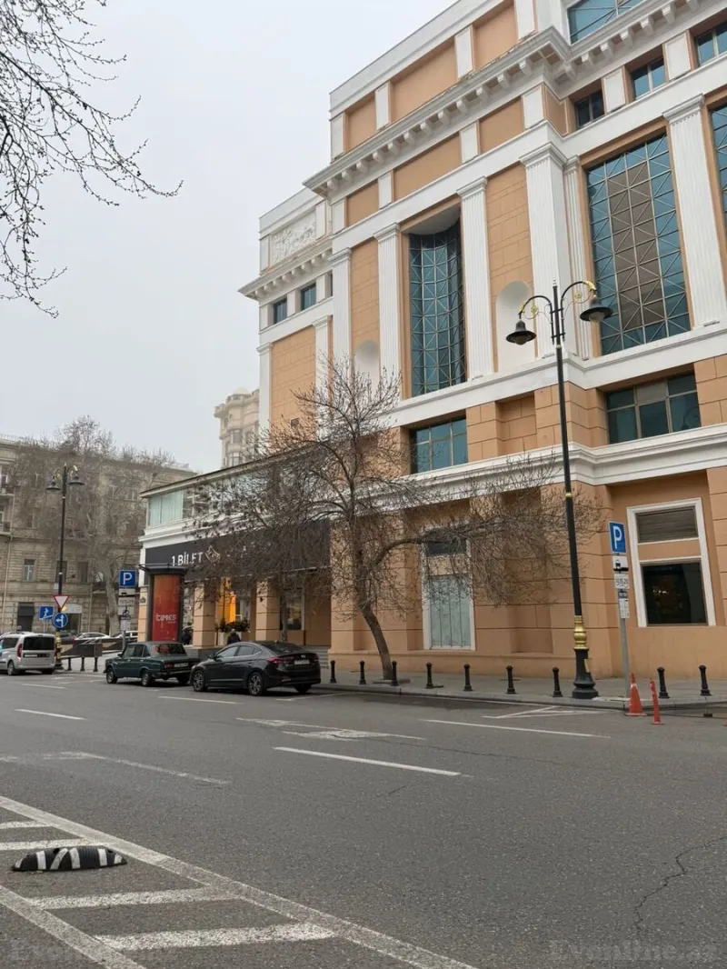 Satılır 3 otaqlı Mənzil Köhnə tikili 100 m² Sahil m. - şəkil 4