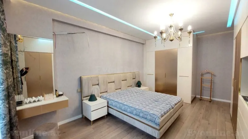 Satılır 3 otaqlı Mənzil Yeni tikili 105 m² Badamdar