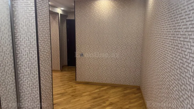 Kirayə verilir 3 otaqlı Mənzil Yeni tikili 136.6 m² Nəriman Nərimanov m.