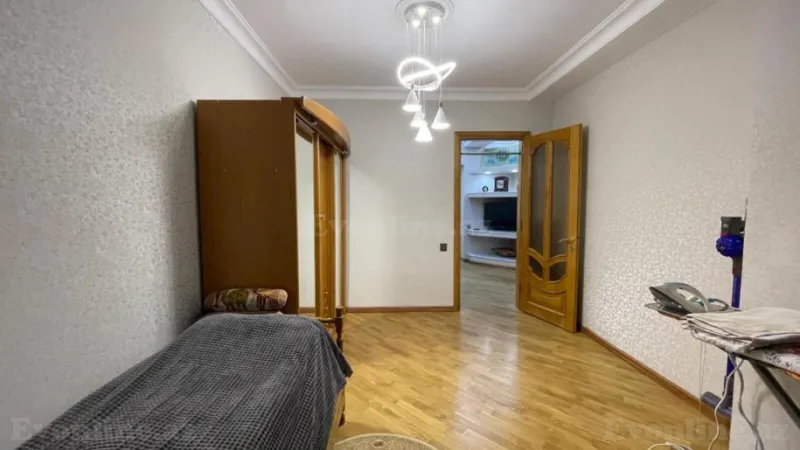 Satılır 3 otaqlı Mənzil Yeni tikili 168 m² 28 May m. - şəkil 7