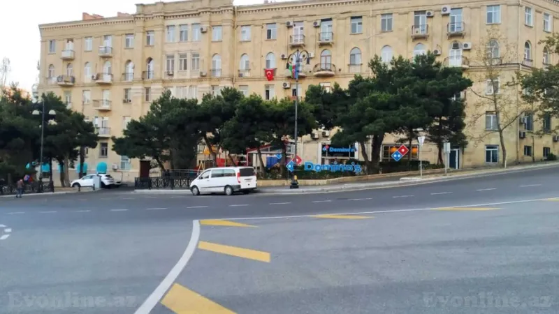 Kirayə verilir Obyekt 70 m² İçərişəhər m.