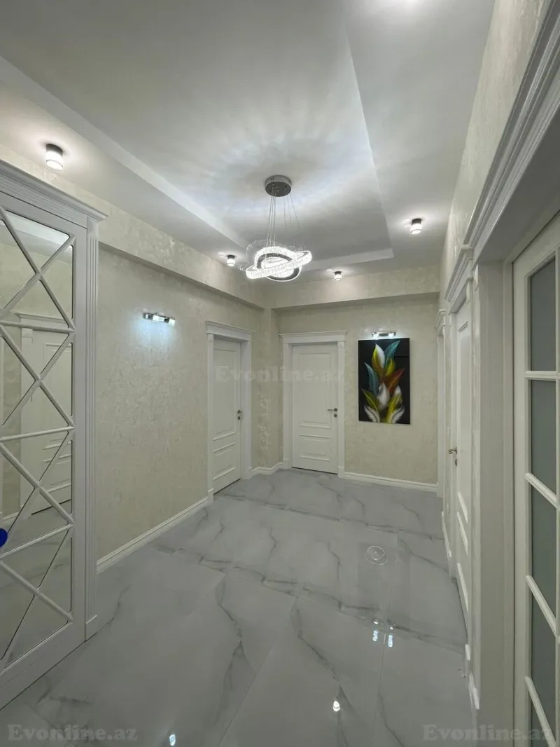 Satılır 3 otaqlı Mənzil Yeni tikili 130 m² Nərimanov r. - şəkil 14