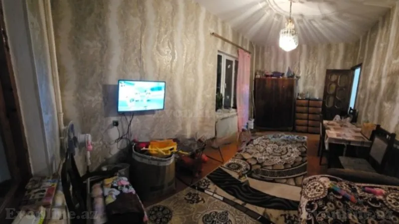 Satılır 2 otaqlı Mənzil Köhnə tikili 40 m² Suraxanı r.