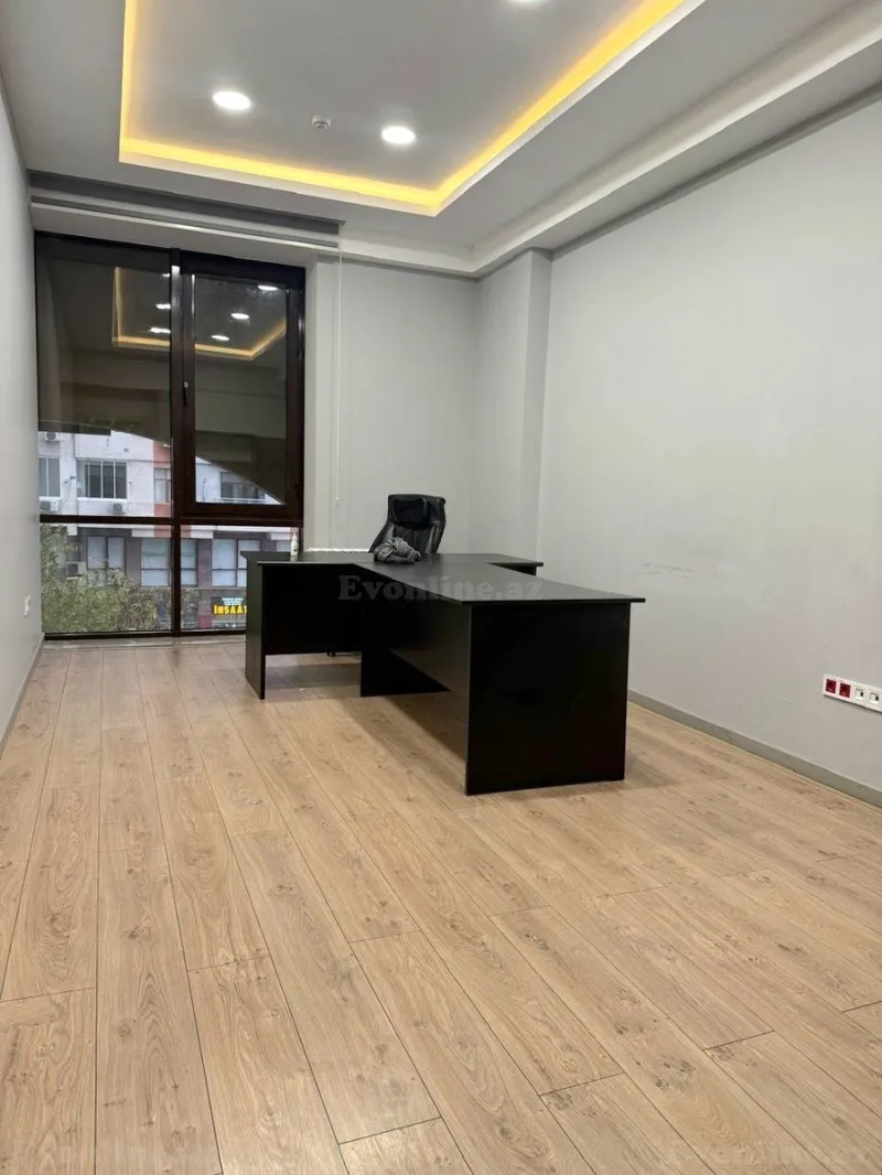 Kirayə verilir Ofis 1200 m² Nəsimi r. - şəkil 13