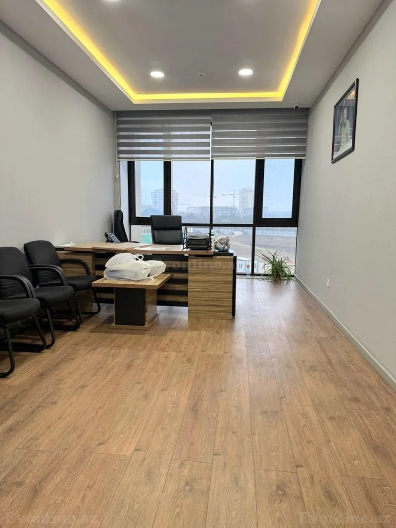Kirayə verilir Ofis 1200 m² Nəsimi r. - şəkil 16