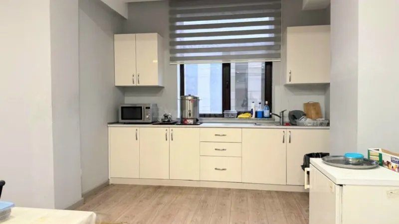 Kirayə verilir Ofis 1200 m² Nəsimi r. - şəkil 24