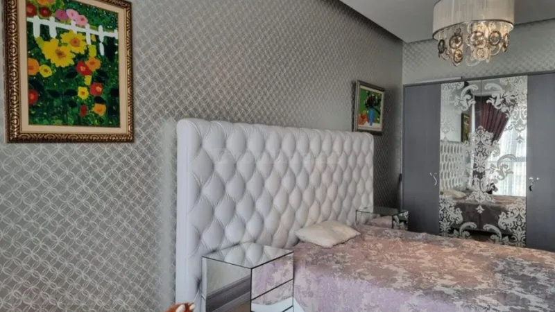 Satılır 4 otaqlı Mənzil Yeni tikili 235 m² Nəsimi r. - şəkil 18