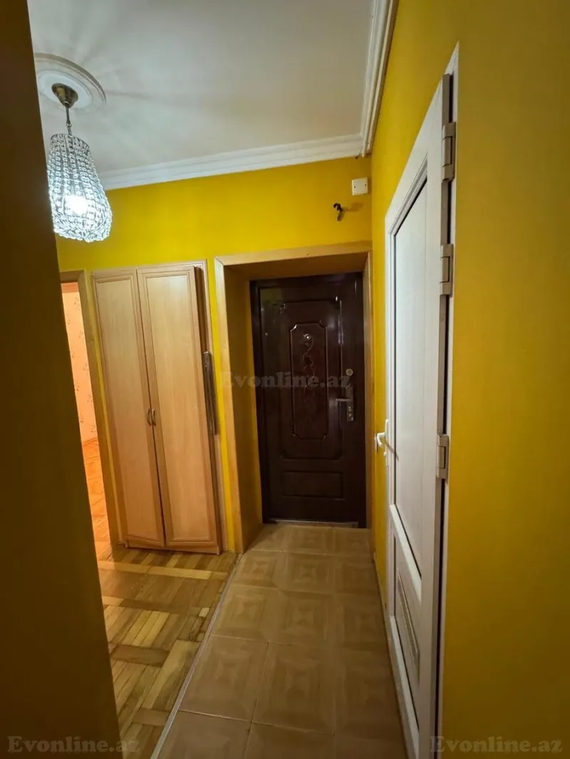 Satılır 4 otaqlı Mənzil Köhnə tikili 100 m² Yasamal - şəkil 4