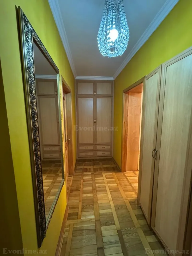 Satılır 4 otaqlı Mənzil Köhnə tikili 100 m² Yasamal - şəkil 5