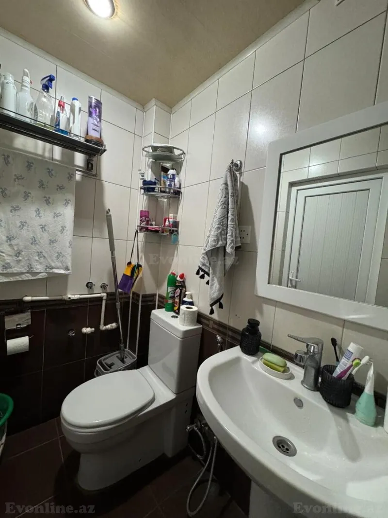 Satılır 4 otaqlı Mənzil Köhnə tikili 100 m² Yasamal - şəkil 7