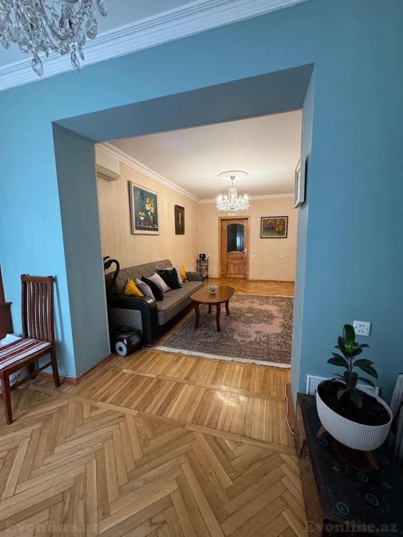 Satılır 4 otaqlı Mənzil Köhnə tikili 100 m² Yasamal - şəkil 14