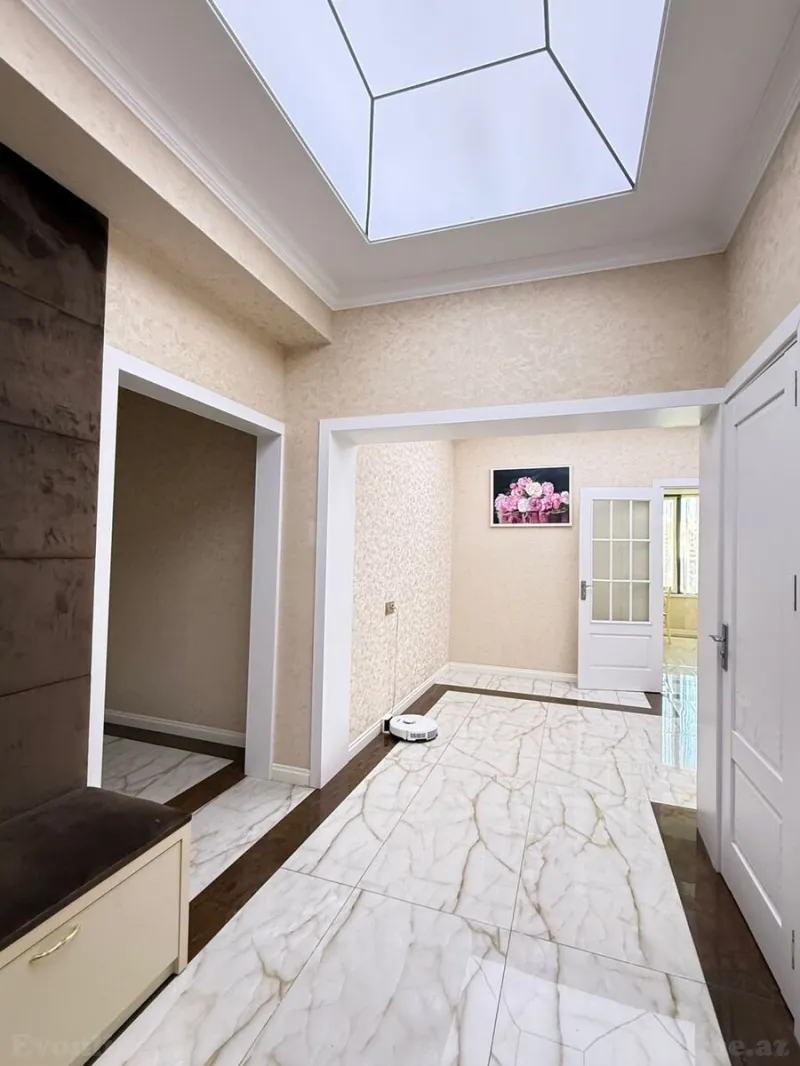 Satılır 4 otaqlı Mənzil Yeni tikili 160 m² 28 May m. - şəkil 4