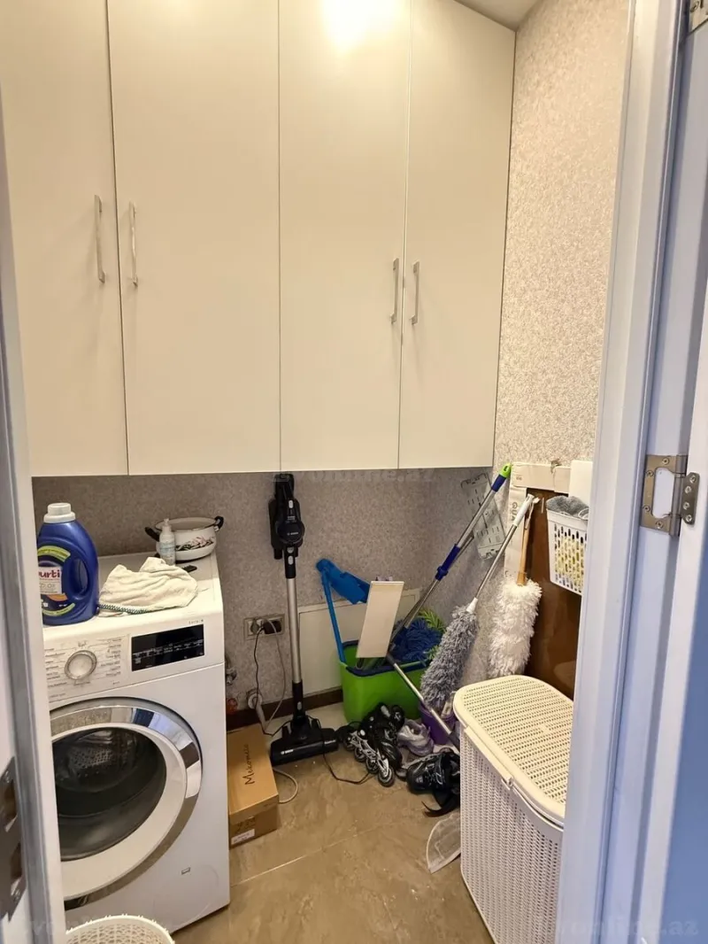 Satılır 4 otaqlı Mənzil Yeni tikili 160 m² 28 May m. - şəkil 14