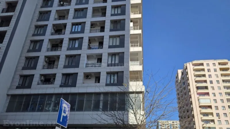 Satılır 4 otaqlı Mənzil Yeni tikili 160 m² 28 May m. - şəkil 18