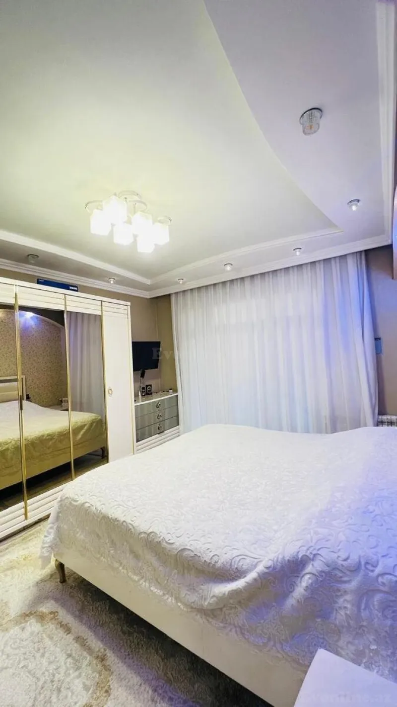 Satılır 3 otaqlı Mənzil Köhnə tikili 100 m² Sabunçu r. - şəkil 19