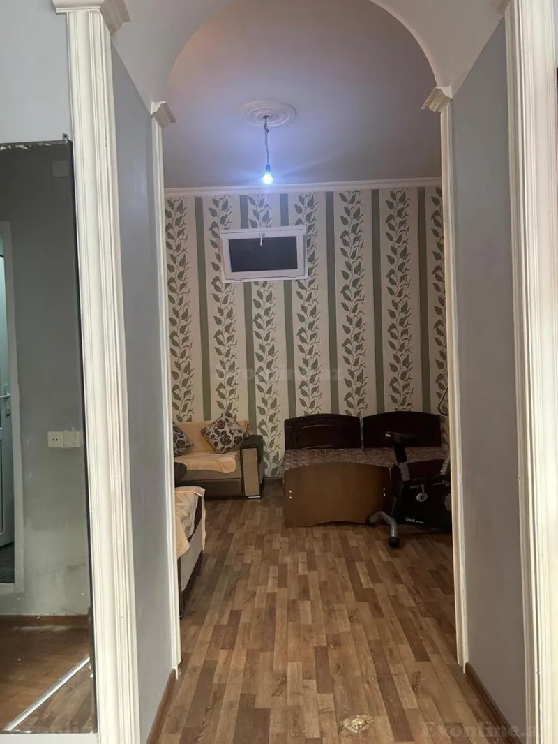 Kirayə verilir 1 otaqlı Mənzil Köhnə tikili 40 m² 28 May m.